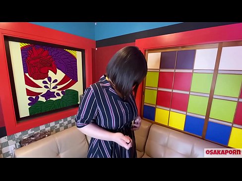 ❤️ Cutie Japanese nwere nnukwu nnụnnụ tit na-eji ihe ụmụaka egwuri egwu na-enwe mmekọahụ na-emetọ onwe ya ma nwee orgasm. Ọ na-ekwu na N'ajụjụ ọnụ banyere ya iberibe ahụmahụ. Nnukwu nnụnnụ tit na ọtụ ntutu na-asụ ude nke ukwuu. Osakaporn ❤️❌  Mmekọahụ mara mma na%ig.niceporn.ru ❤